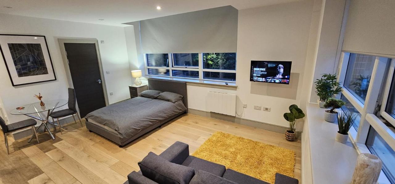 Studio Flat In Tottenham London Bagian luar foto